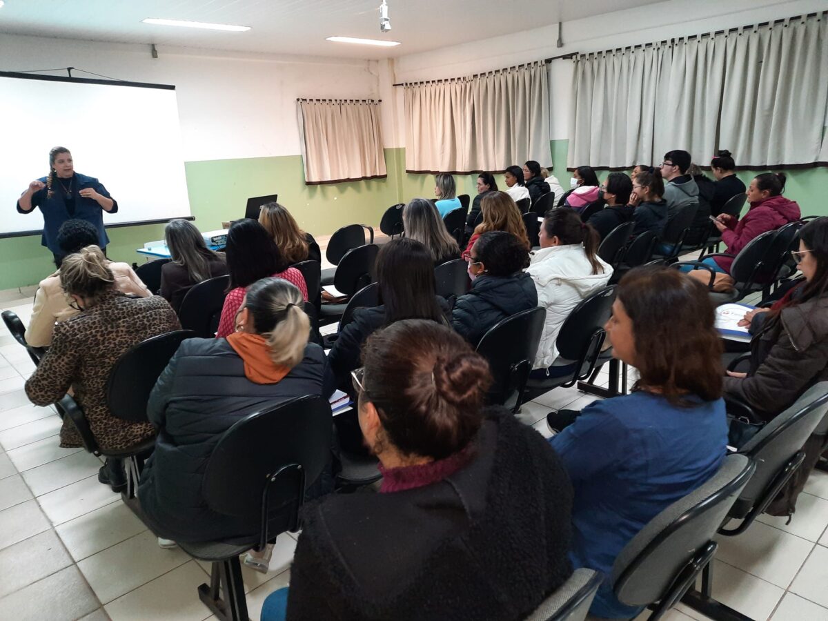Prefeitura Municipal de Santa Isabel promove curso de formação em Educação Inclusiva aos professores da Rede de Ensino